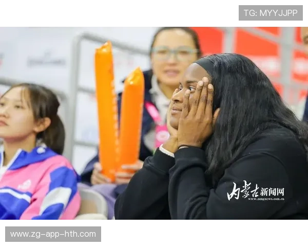 印度主场取胜，全场观众欢呼不止，印度获胜